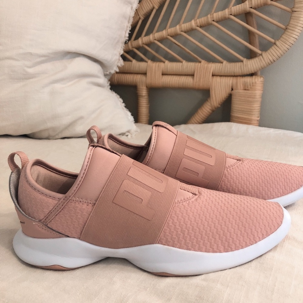 Puma Sneakers - Picture 5 of 6